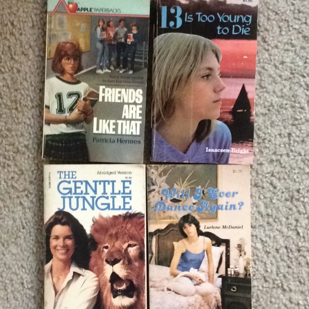 Bundle of vintage young adult books